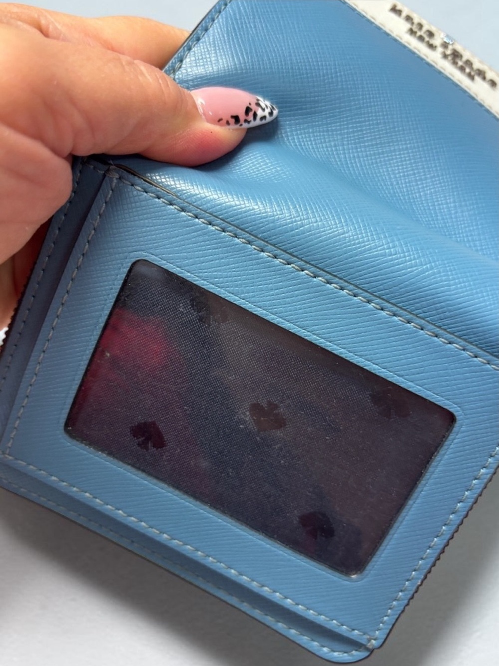 kate spade Two-Tone Blue and Cream Zip Around Wallet - Picture 9 of 11